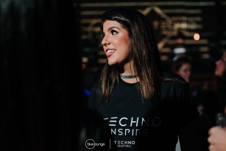 Blue-Lounge-Techno-Inspire0015