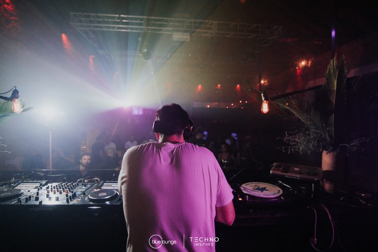Blue-Lounge-Techno-Inspire0051