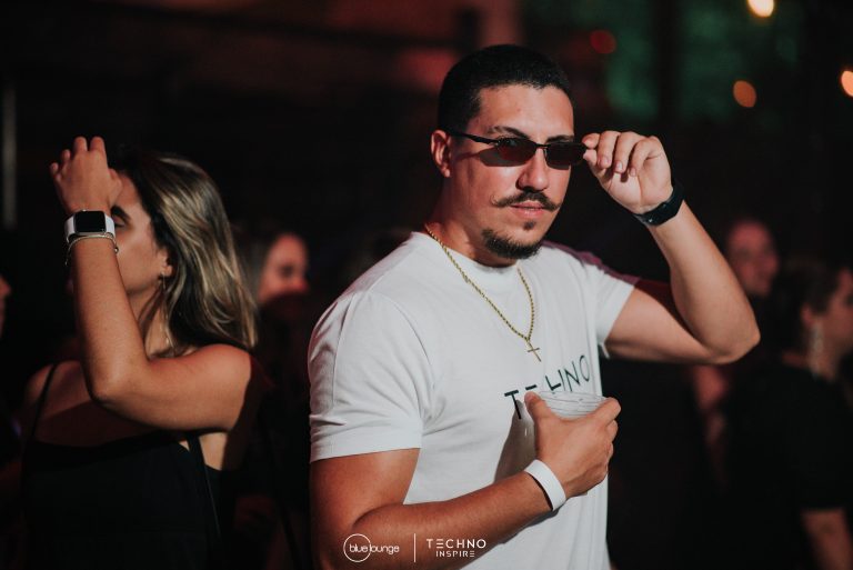 Blue-Lounge-Techno-Inspire0150