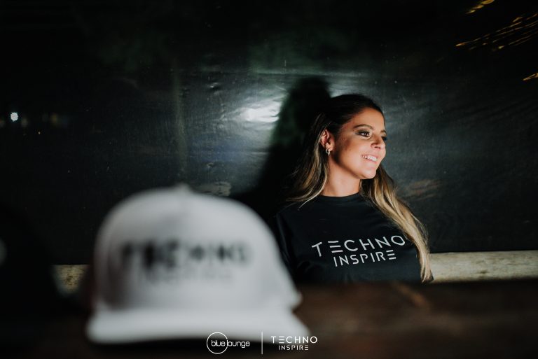 Blue-Lounge-Techno-Inspire0153