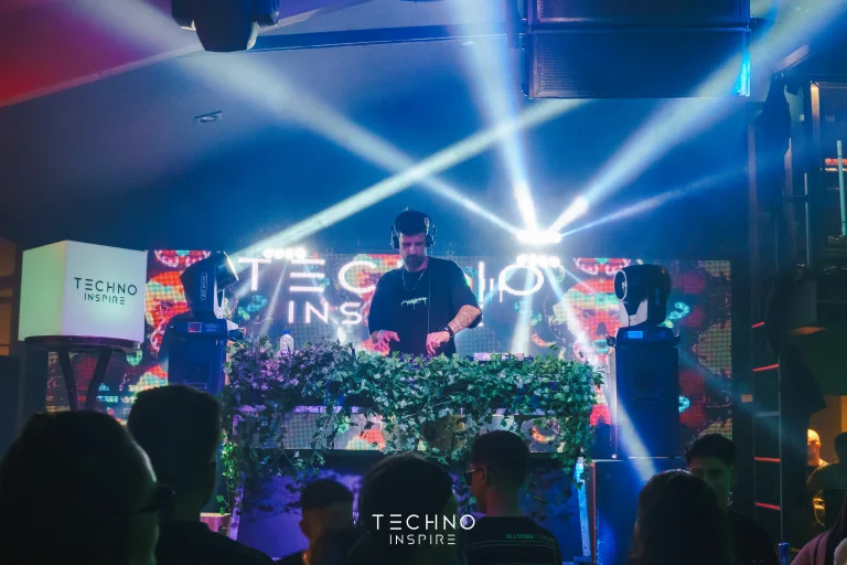 Techno-Inspire-Experience-100