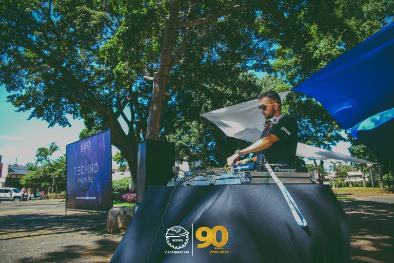 Techno-no-Jardim-09