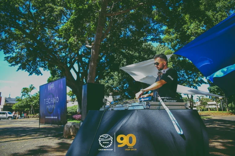 Techno-no-Jardim-09