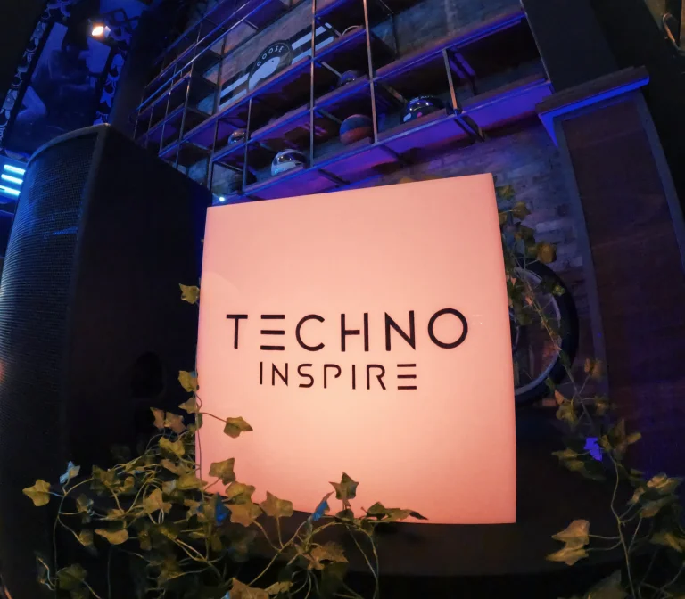 Techno-Inspire-in-Rock-N-Road-115