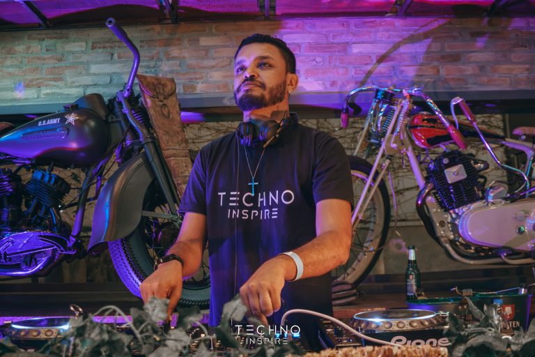 Techno-Inspire-in-Rock-N-Road-90