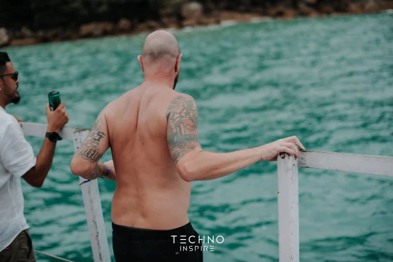 Techno-Inspire-Onboard-Ubatuba-Special-Edition-0103