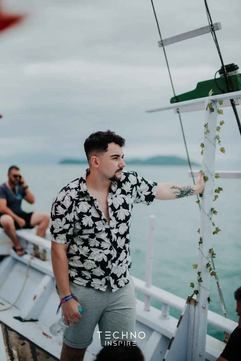 Techno-Inspire-Onboard-Ubatuba-Special-Edition-0120