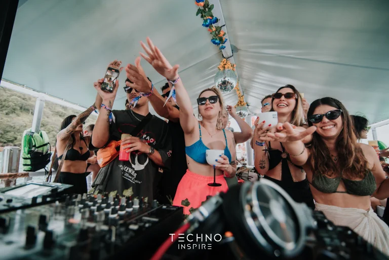 Techno-Inspire-Onboard-Ubatuba-Special-Edition-0136