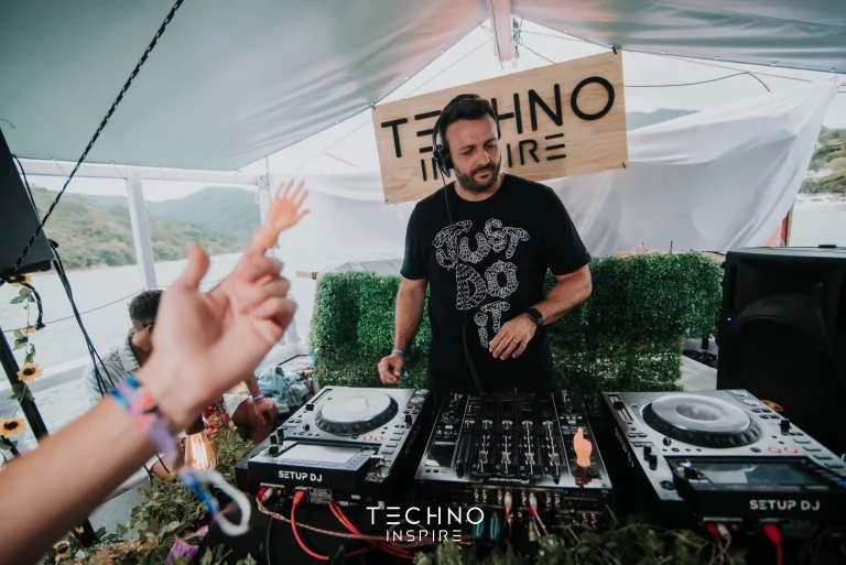 Techno-Inspire-Onboard-Ubatuba-Special-Edition-0238
