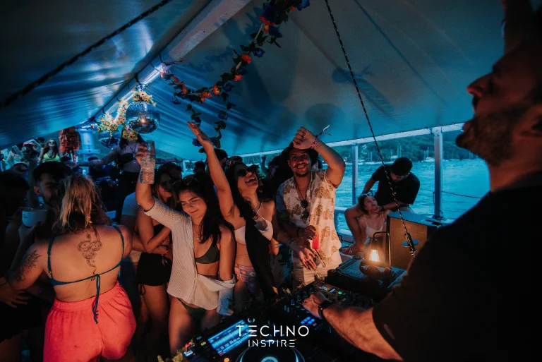 Techno-Inspire-Onboard-Ubatuba-Special-Edition-0307