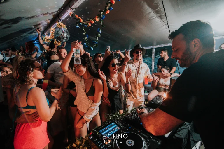 Techno-Inspire-Onboard-Ubatuba-Special-Edition-0313