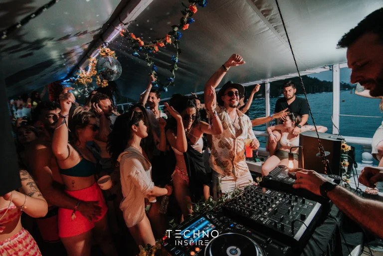 Techno-Inspire-Onboard-Ubatuba-Special-Edition-0314